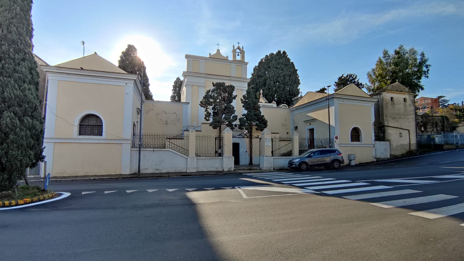 Festività natalizie: orari Cimitero comunale