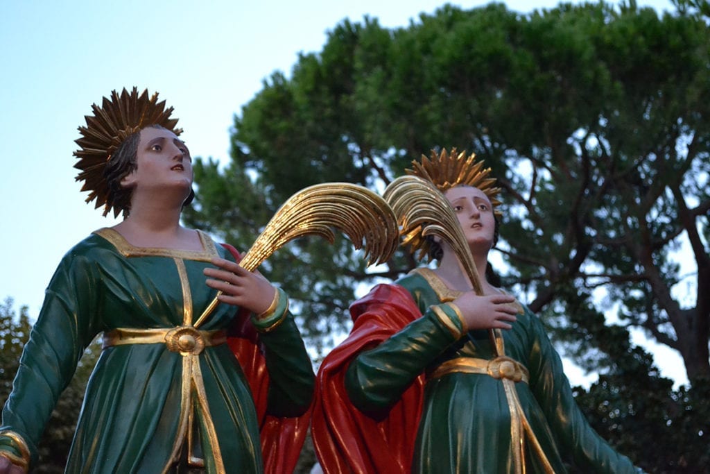 Torna la festività dei Santi Cosma e Damiano. Il sindaco Leccese: «Il loro insegnamento sempre attuale»